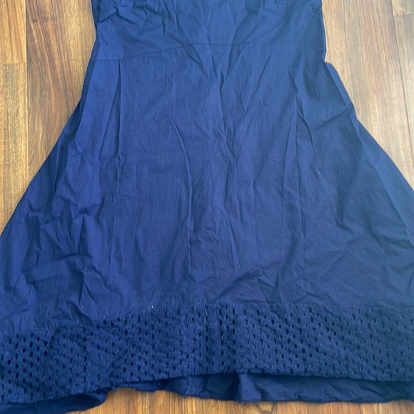 Elle Women’s Sleeveless Dress. - Picture 4 of 6